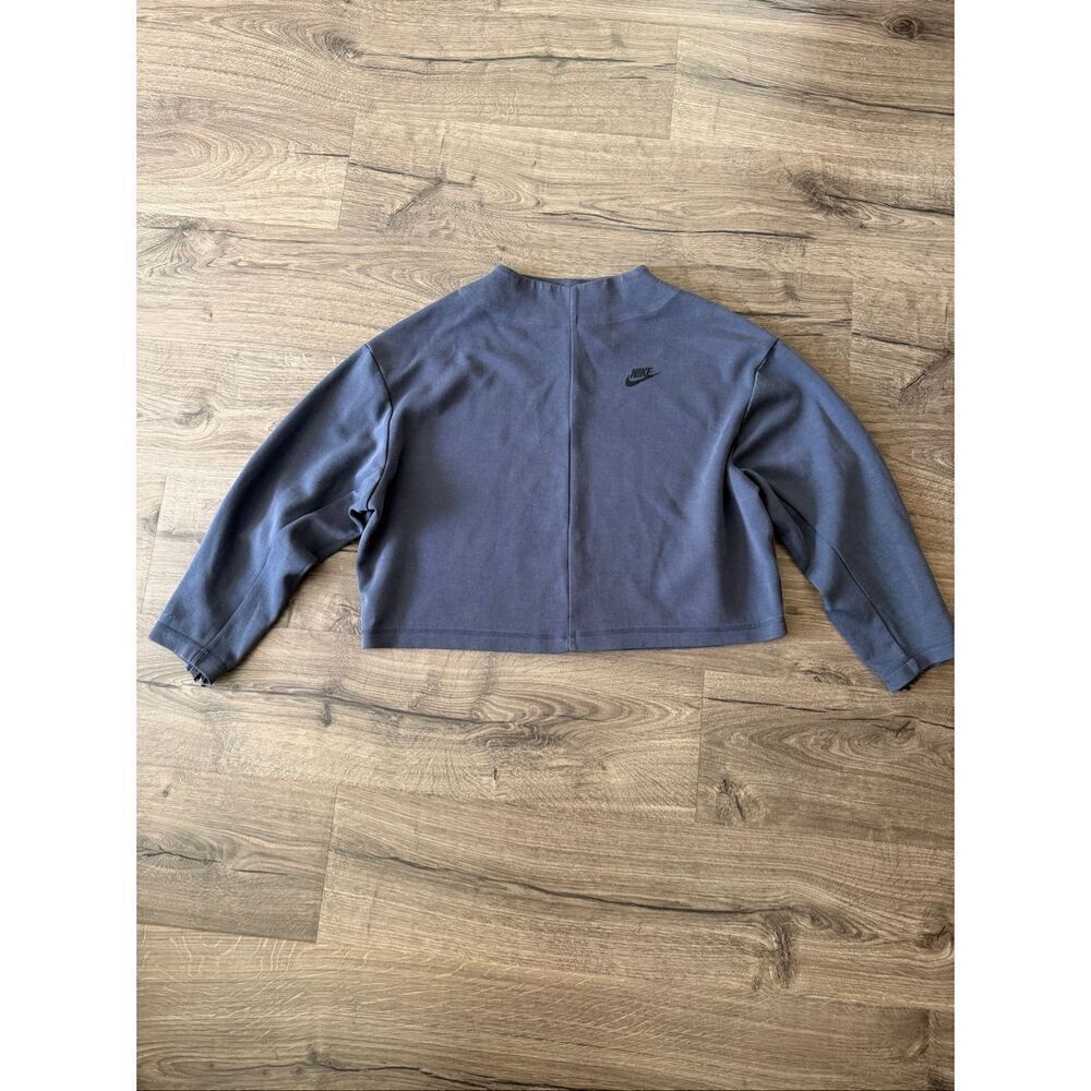 Nike Sportswear Tech Fleece Women's size Medium